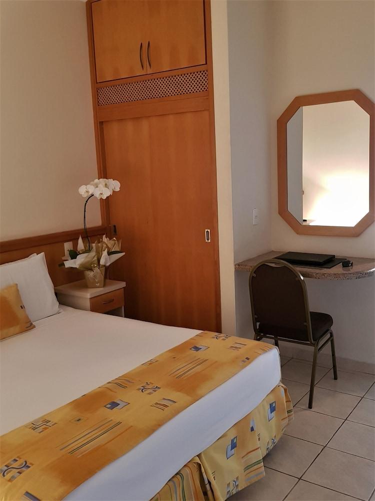 Cristal Hotel Rio Claro (Sao Paulo)